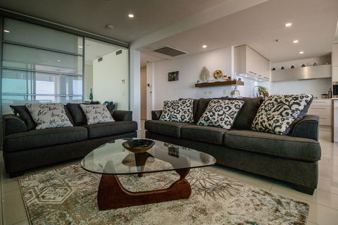 ZEN BY THE WATER - Esplanade Darwin Retreat - Accommodation Yamba 41