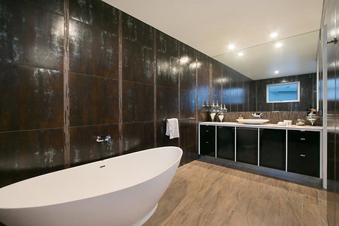 Salt Village Retreat - Accommodation Yamba 11