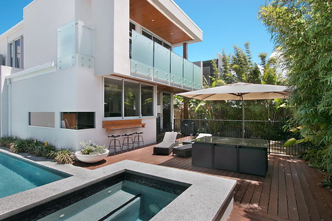 Salt Village Retreat - Accommodation Yamba 1