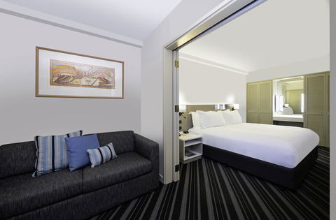 DoubleTree By Hilton Esplanade Darwin - Accommodation Yamba 19