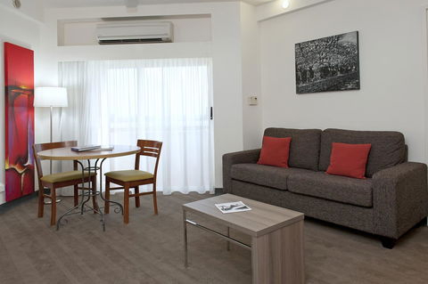 Novotel Darwin CBD - Accommodation Yamba 8