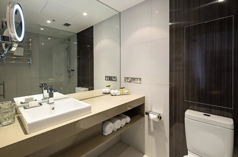 Hilton Garden Inn Darwin - Accommodation Yamba 7