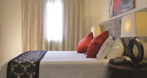 Metro Advance Apartments & Hotel - Accommodation Yamba 0