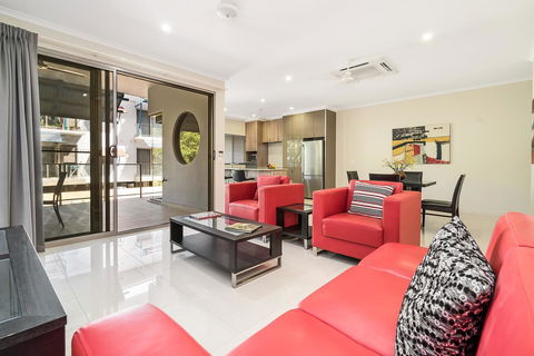 Elsey On Parap - Accommodation Yamba 25