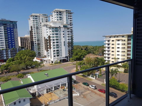 Darwin-Ocean Views, Tropical Getaway, Pool & Aircon - Accommodation Yamba 20