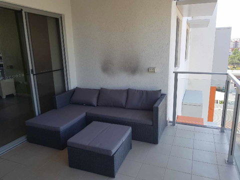 Darwin-Ocean Views, Tropical Getaway, Pool & Aircon - Accommodation Yamba 17