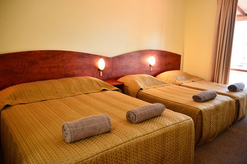 Erldunda Desert Oaks Resort - Accommodation Yamba 38
