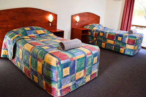 Erldunda Desert Oaks Resort - Accommodation Yamba 35