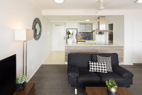 The Smith Hotel Darwin - Accommodation Yamba 1