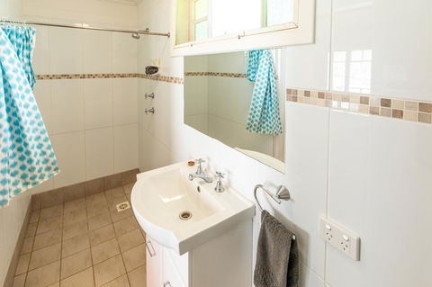 Glen Helen Lodge - Accommodation Yamba 27