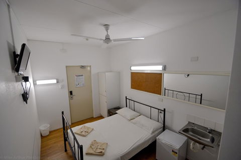Youth Shack Backpackers Darwin - Accommodation Yamba 6
