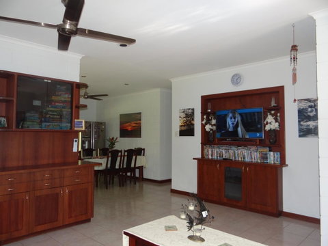 DARWIN'S SHADY ACRES RETREAT - Accommodation Yamba 19