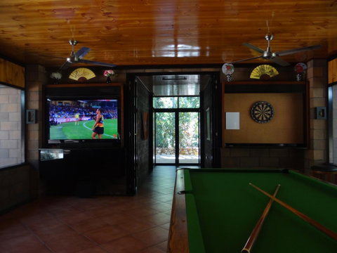 DARWIN'S SHADY ACRES RETREAT - Accommodation Yamba 16