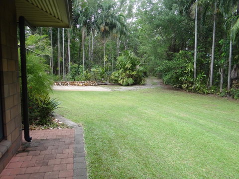 DARWIN'S SHADY ACRES RETREAT - Accommodation Yamba 9