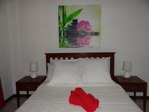 DARWIN'S SHADY ACRES RETREAT - Accommodation Yamba 34