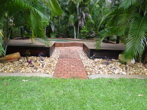 DARWIN'S SHADY ACRES RETREAT - Accommodation Yamba 10