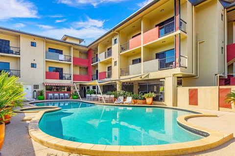 Quality Hotel Darwin Airport - Accommodation Yamba 3