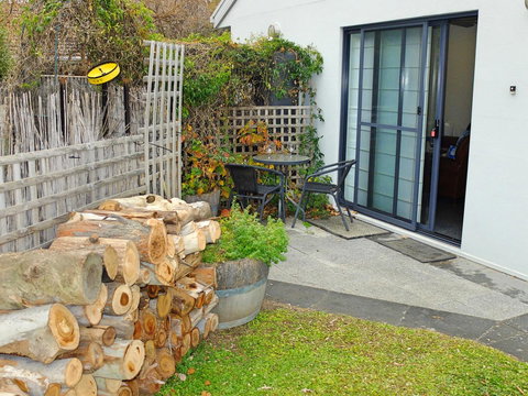 Rock Wallaby - Accommodation Yamba 2