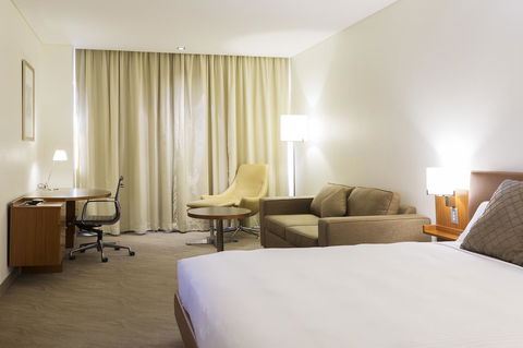 Novotel Canberra - Accommodation Yamba 33