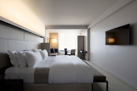 Hotel Realm - Accommodation Yamba 0