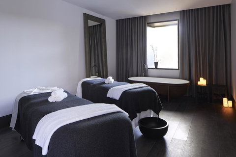 Burbury Hotel - Accommodation Yamba 11