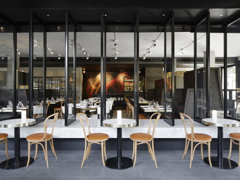 Burbury Hotel - Accommodation Yamba 18