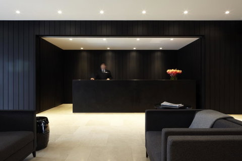 Burbury Hotel - Accommodation Yamba 1