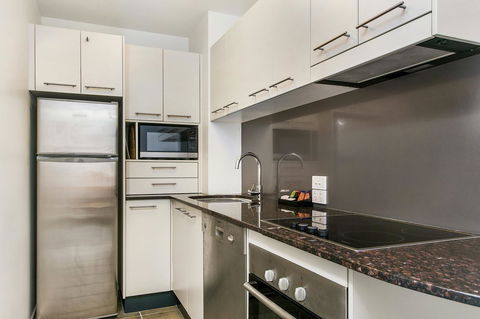 Lennox Holiday Apartments - Accommodation Yamba 36