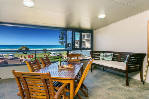 Lennox Holiday Apartments - Accommodation Yamba 2