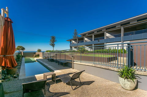 Lennox Holiday Apartments - Accommodation Yamba 5