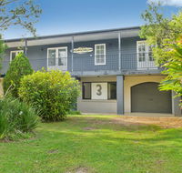 BONNY BEACH HOUSE - Holiday Accomodation with Pool - Accommodation Yamba