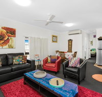 BOUTIQUE APARTMENTS BEACH LOCATION - Accommodation Yamba