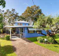 Bribie Beach House Waterfront directly across the road - Solander Esp Banksia Beach - Accommodation Yamba