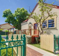 Bright 3-bedroom apartment - Central Armidale - Accommodation Yamba