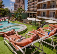 Bunk Surfers Paradise - Accommodation Yamba