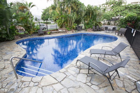 Cairns Plaza Hotel - Accommodation Yamba 0