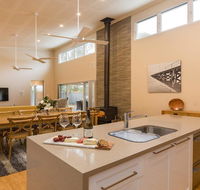 Callala Breeze - access to indoor community pool - Accommodation Yamba