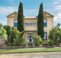 Campbell House - Accommodation Yamba
