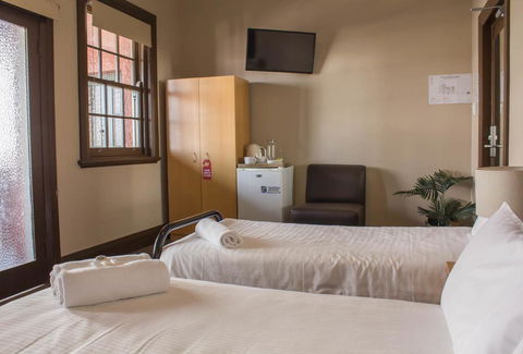 Campsie Hotel - Accommodation Yamba 3