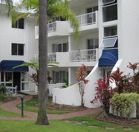 Cannes Court Apartments - Accommodation Yamba