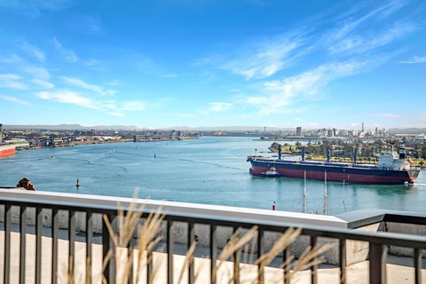 Captain's Nest - Accommodation Yamba 1