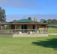 Carolynnes Cottages - Accommodation Yamba