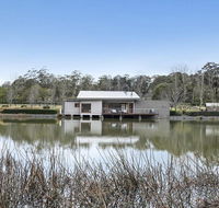Casa sul lago - quite simply a very special place - Accommodation Yamba