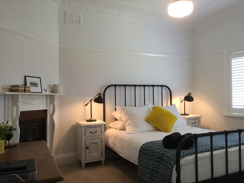 Casey Street Cottage Suite - Accommodation Yamba 1