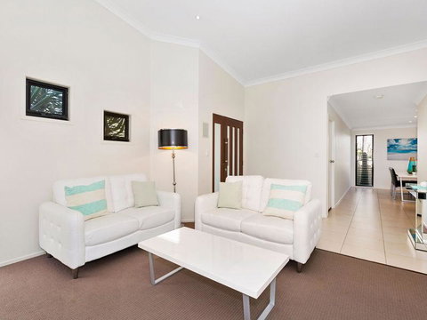 Casuarina Escape - Accommodation Yamba 2