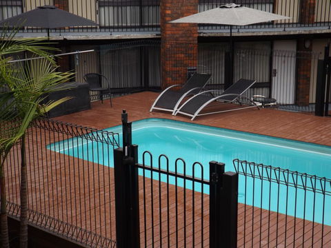 Central Court Motel Warrnambool - Accommodation Yamba 2