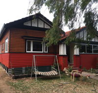 Character 1940s Property - Accommodation Yamba