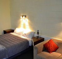Charles Sturt Motor Inn - Accommodation Yamba