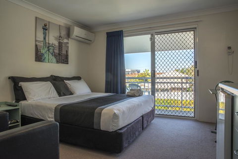 Chermside Court Motel - Accommodation Yamba 0