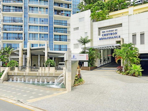 Chevron Renaissance 2 Bedroom Apartment - Accommodation Yamba 2
